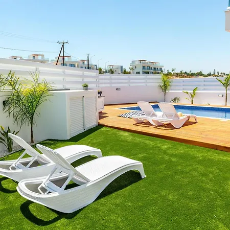 Villa Solemar 1 *